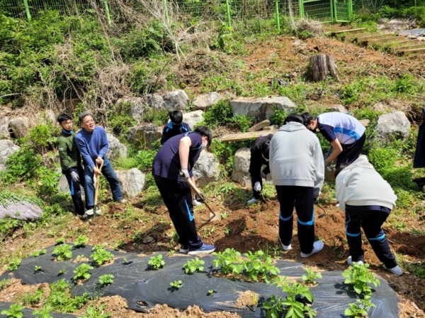 KakaoTalk_20230502_135519845_08.jpg