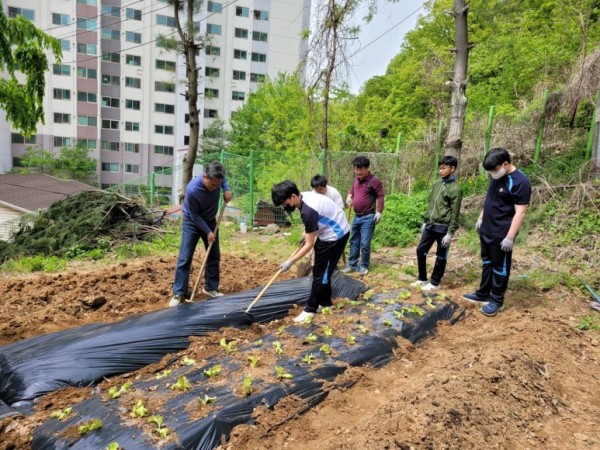 KakaoTalk_20230502_135720092_09.jpg